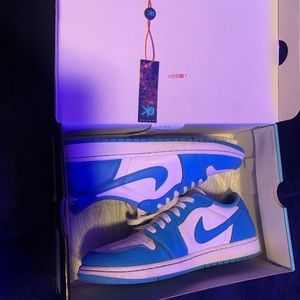 Jordan 1 low unc sb used 9/10 condition authentic